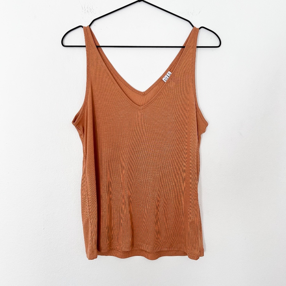 & Other Stories v-neck knit sleeveless top blouse apricot orange size 4 Nwot